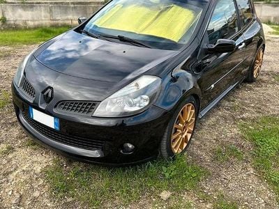 Käytetty Renault Clio II R.S. 203 HP (149 kW) 2006 Musta Sedan