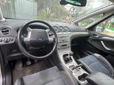 Usata Ford S-MAX S 140 CV (102 kW) 2007 Argento Monovolume