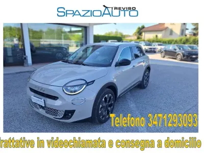 Usata Fiat 600 La Prima 101 CV (74 kW) 2025 Beige SUV