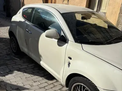 Usata Alfa Romeo MiTo 105 CV (77 kW) 2009 Bianco Utilitaria