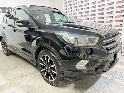 Begagnad Ford Kuga ST-Line 150 HK (110 kW) 2017 Svart SUV