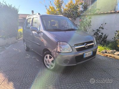 Opel Agila