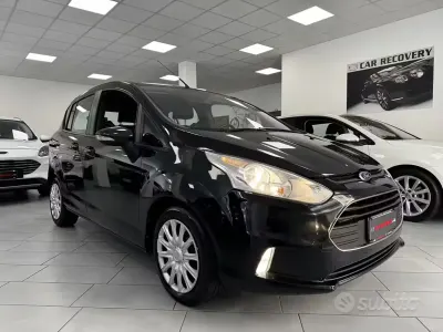 Usata Ford B-MAX Business Edition 75 CV (55 kW) 2014 Nero Monovolume