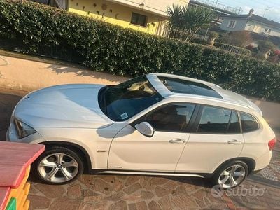 Usata BMW X1 143 CV (105 kW) 2010 Bianco SUV