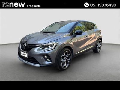 Begagnad Renault Captur Intens 100 HK (73 kW) 2023 Grå SUV