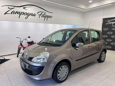 Marrone Usata 2009 Renault Modus Dynamique Monovolume | 3999 € (Molto cara)
