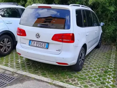Usata VW Touran 150 CV (110 kW) 2014 Bianco Monovolume