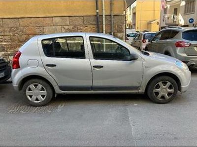Usata Dacia Sandero 75 CV (55 kW) 2012 Grigio Utilitaria