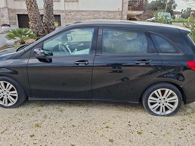 Usata Mercedes B180 Executive 109 CV (80 kW) 2014 Monovolume