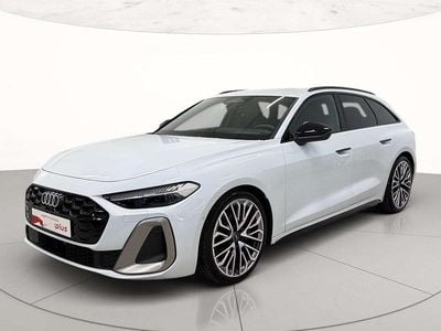 Bianco ghiacciaio metallizzato Usata 2024 Audi A5 S-Line Station wagon | 59.900 € (Buon prezzo)
