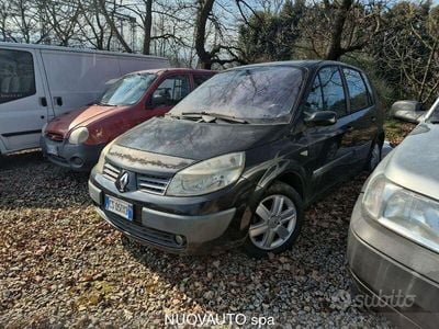 Renault Scénic II