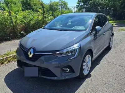 Usata Renault Clio V Intens 101 CV (74 kW) 2020 Grigio Berlina