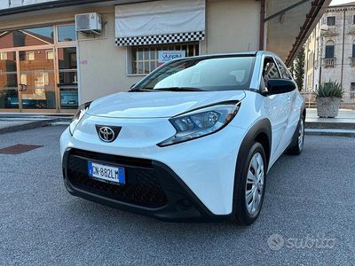Usata Toyota Aygo X Active 72 CV (52 kW) 2023 Bianco SUV
