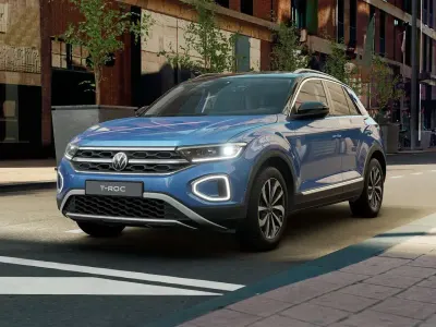 Nuova VW T-Roc Cabriolet Style 150 CV (110 kW) 2025 Ravenna blue metallizzato nero SUV