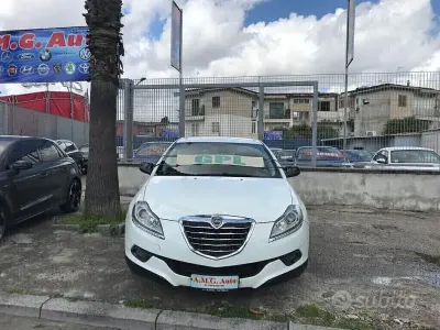 Usata Lancia Delta Gold 120 CV (88 kW) 2012 Bianco Utilitaria