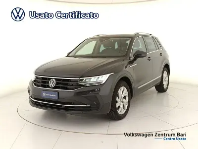 Usata VW Tiguan Life 150 CV (110 kW) 2021 Grigio SUV