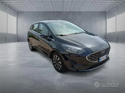 Second-hand Ford Fiesta Titanium 75 CP (55 kW) 2023 Negru Hatchback