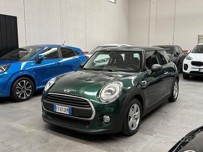 Usata Mini ONE 75 CV (55 kW) 2015 Verde Utilitaria