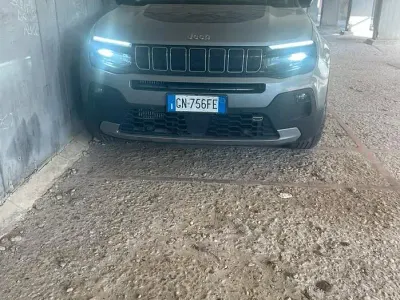 Usata Jeep Avenger 101 CV (74 kW) 2023 Grigio SUV