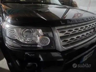 Usata Land Rover Freelander 2 150 CV (110 kW) 2014 Nero SUV