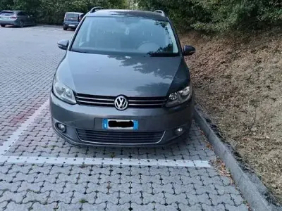 Usata VW Touran 101 CV (74 kW) 2013 Monovolume