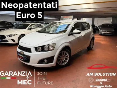 Usata Chevrolet Aveo 86 CV (63 kW) 2013 Bianco Berlina