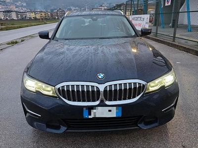 Usata BMW 320 Luxury Line 190 CV (139 kW) 2019 Station wagon