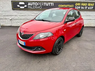 Brugt Lancia Ypsilon 69 HK (50 kW) 2022 Rød Hatchback
