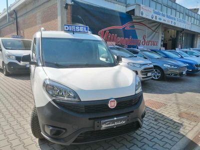 Usata Fiat Doblò 95 CV (69 kW) 2019 Bianco Monovolume