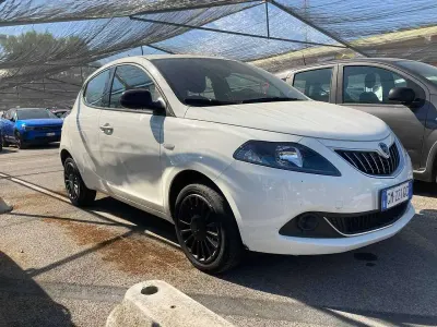 Usata Lancia Ypsilon