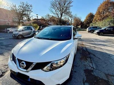 Usata Nissan Qashqai 360º 131 CV (96 kW) 2015 Bianco SUV