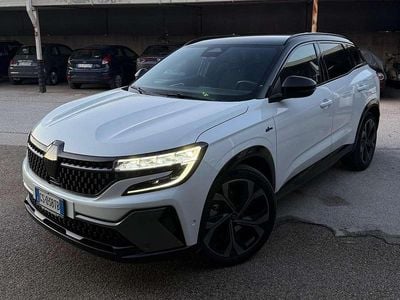 Usata Renault Austral Techno Esprit Alpine 158 CV (116 kW) 2023 Bianco SUV