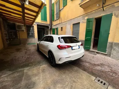 Usata Mercedes A250 Premium Plus 160 CV (117 kW) 2021 Argento Berlina