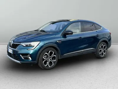 Usata Renault Arkana Intens 145 CV (106 kW) 2021 Blu SUV