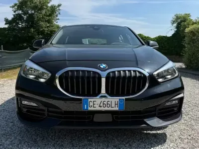 Usata BMW 116 M Sport 116 CV (85 kW) 2021 Nero Utilitaria