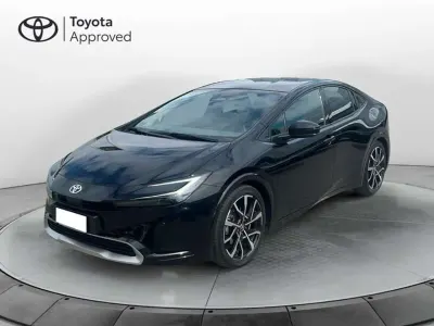 Usata Toyota Prius Lounge 223 CV (164 kW) 2024 Nero Utilitaria