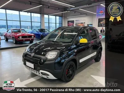 Usata Fiat Panda Cross Cross 69 CV (50 kW) 2024 Nero Utilitaria