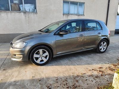 Usata VW Golf VII 110 CV (80 kW) 2016 Grigio Berlina