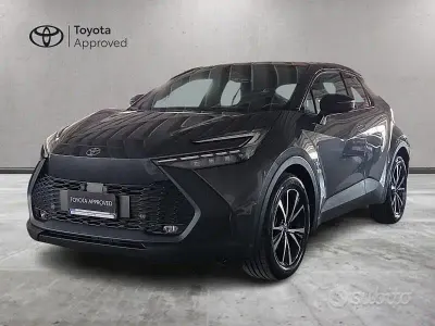 Gebraucht Toyota C-HR Trend 197 PS (144 kW) 2024 Grau SUV