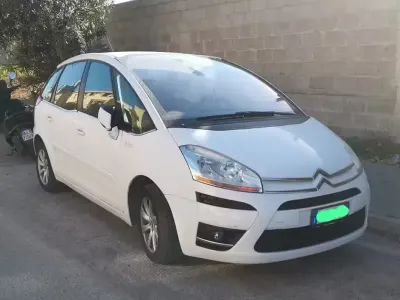 Usata Citroën C4 Picasso Style 109 CV (80 kW) 2010 Bianco Monovolume