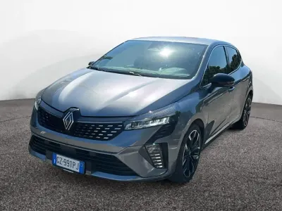 Usata Renault Clio V Techno 101 CV (74 kW) 2025 Grigio Utilitaria