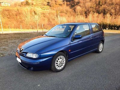 usata Alfa Romeo 145 1.4i 16V Twin Spark cat L. Abs Aria Condizionata