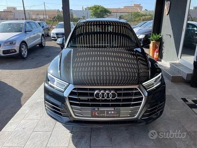 Usata Audi Q5 S-line plus 190 CV (139 kW) 2019 Grigio SUV