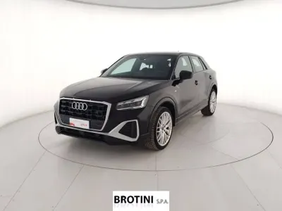 Usata Audi Q2 S-Line 116 CV (85 kW) 2023 Nero metallizzato SUV