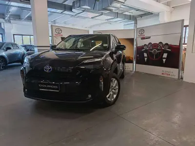 Usata Toyota Yaris Cross Business Edition 92 CV (67 kW) 2022 Nero SUV