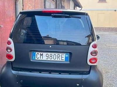 Usata 2004 Smart ForTwo Coupé Utilitaria | 2500 €