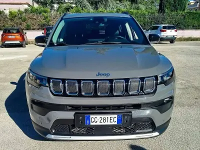 Usata Jeep Compass Limited 131 CV (96 kW) 2021 Grigio SUV