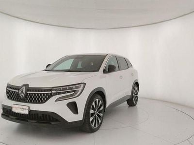 Usata Renault Austral Techno 200 CV (147 kW) 2023 Bianco SUV