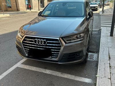 usata Audi Q7 S-Line