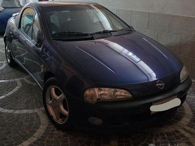 Usata Opel Tigra 90 CV (66 kW) 1994 Blu Coupé